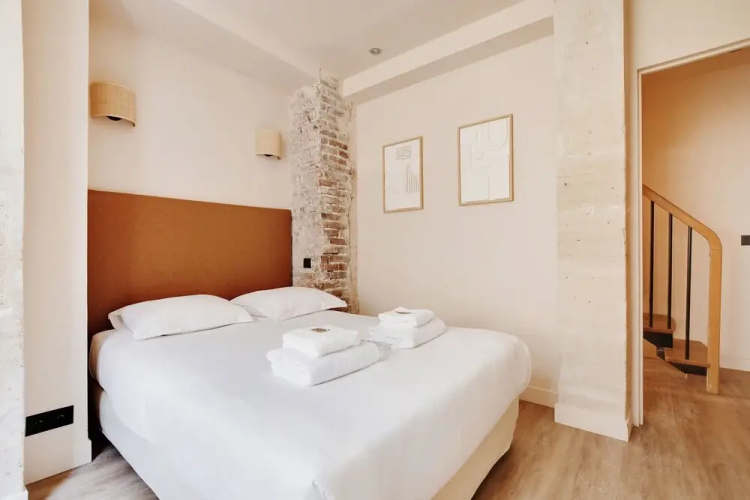 Amazing Duplex - 5br/10p - Montorgueil