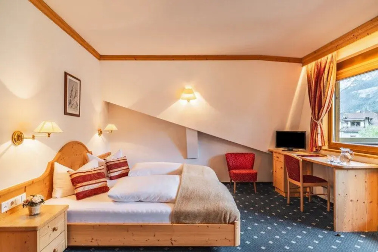 Hotel Erna
