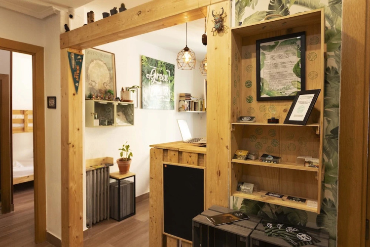 Green Hostel