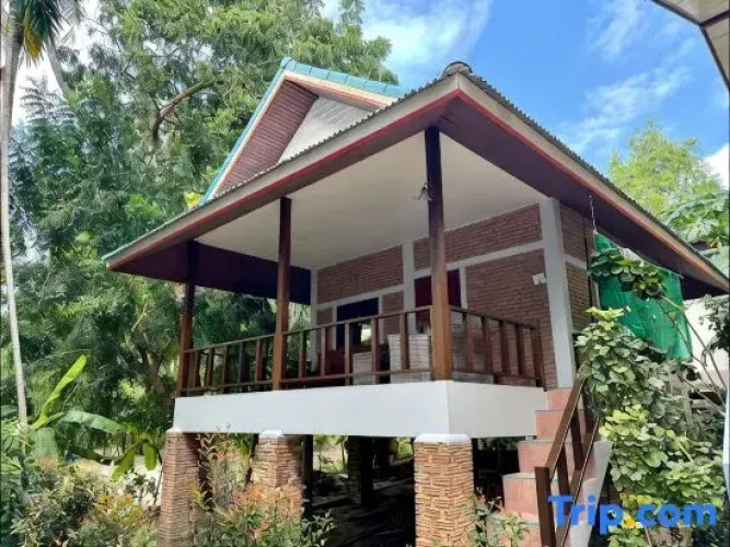 Deniz's Solara House - Ko Pha-ngan