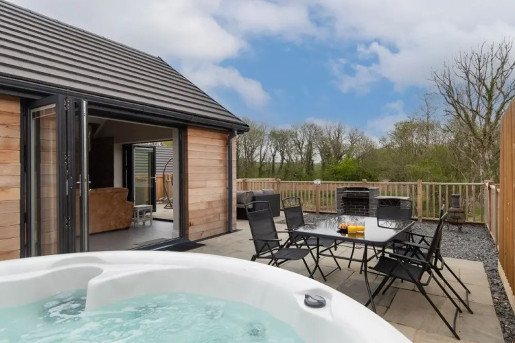 Elm Tree Cottage