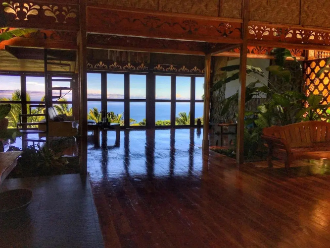 Volcano House