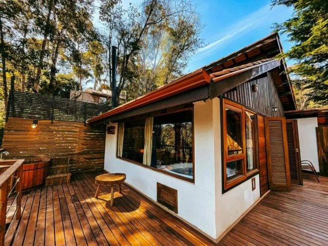 Deluxe Double Suite with view