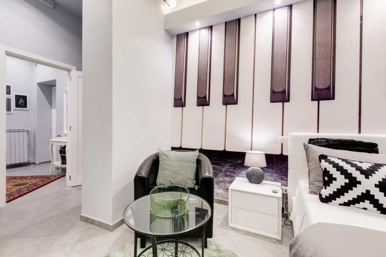 Suite with balcony