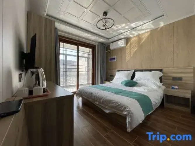 Slow resident accommodation