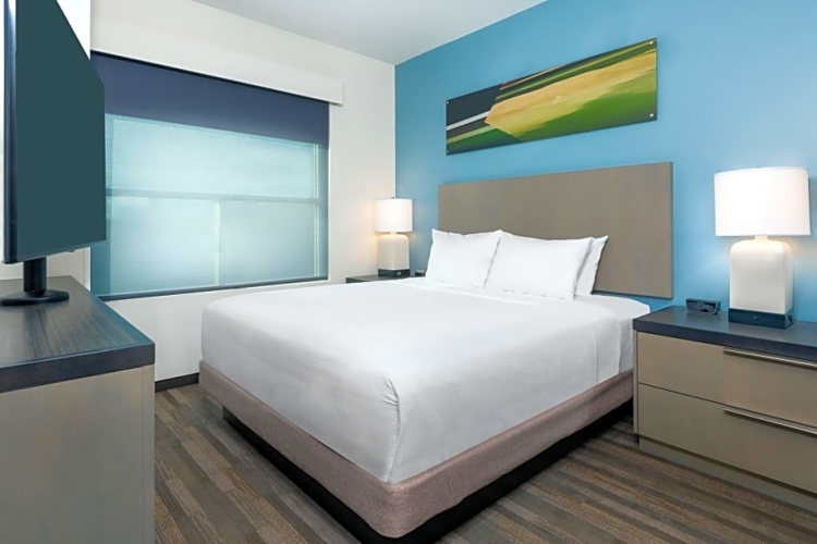 Double Suite
