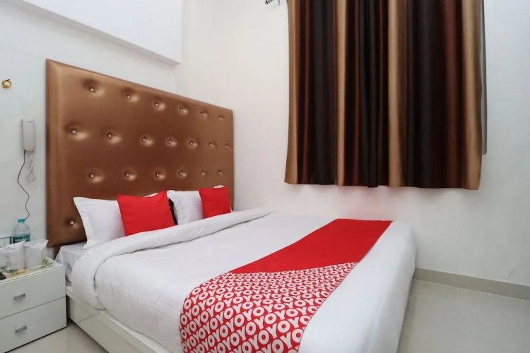 OYO 27989 Shingari Inn