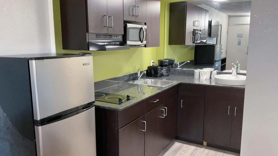 Studio 6 Extended Stay - Columbus, GA -Downtown