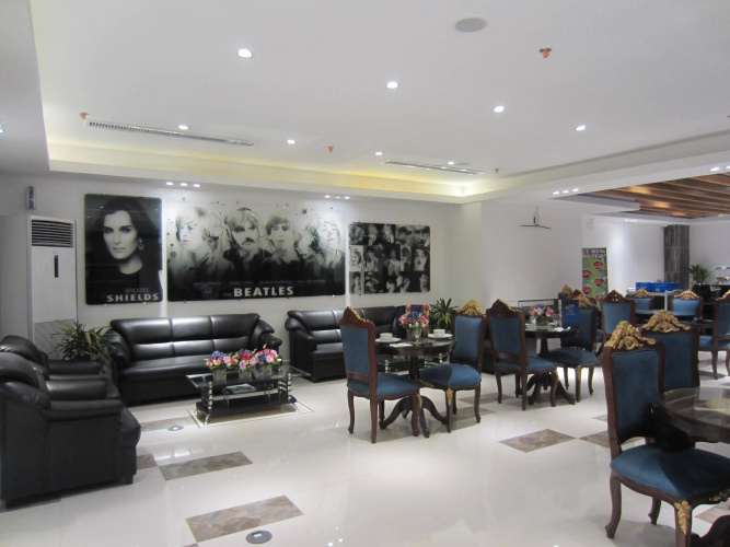 Icon Hotel Timog