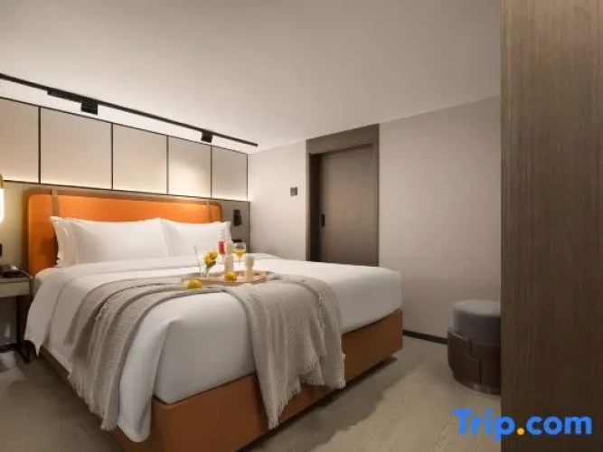 1 Bedroom Duplex Suite