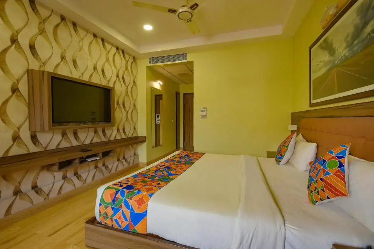 Fabhotel Phoenix Resorts