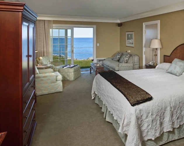Luxury Double Basement room
