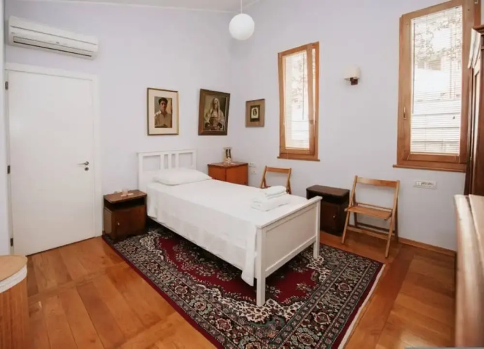 Art House in Shkod r