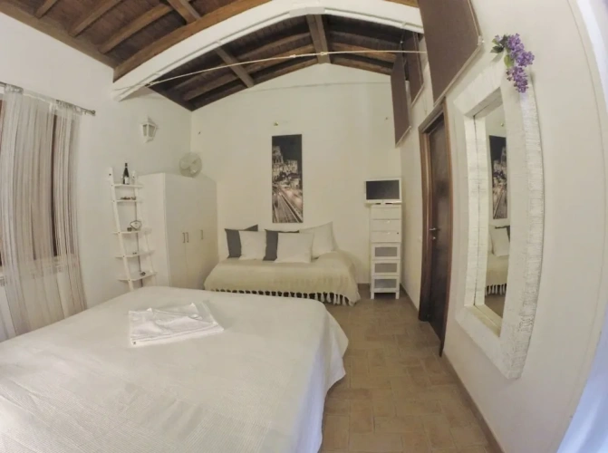 Deluxe Triple room