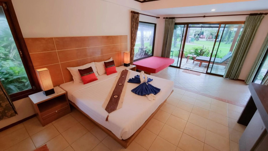 Golden Bay Cottage