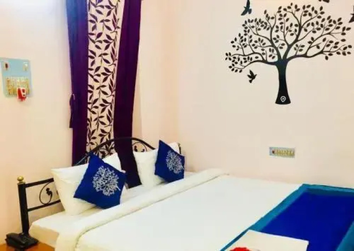Raj Guest House