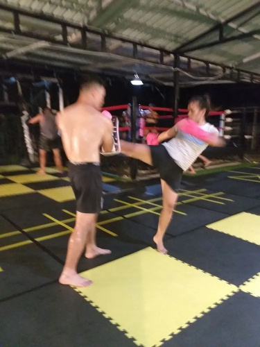 Mai Khao Muay Thai