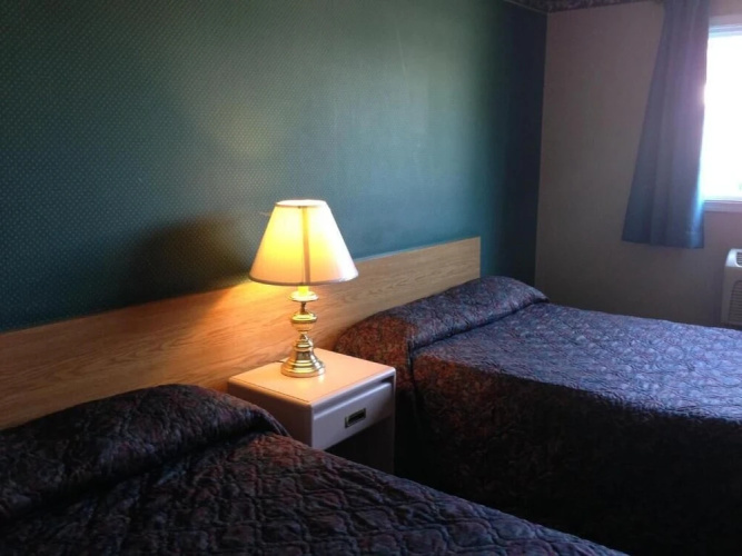 Sundre Motor Inn