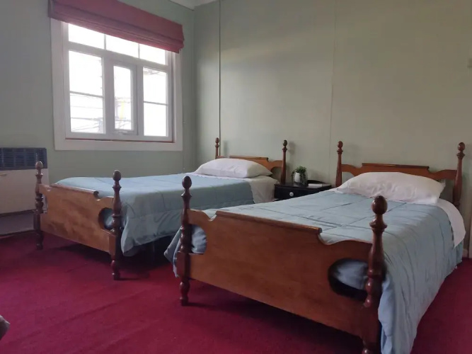 Hostal Bulnes