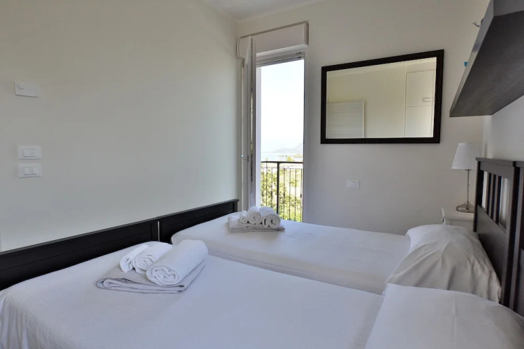 Villa Lisi With Pool