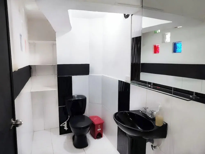 PROMO 18 BDRM Building, Pool+ 5Jacuzzis at Poblado