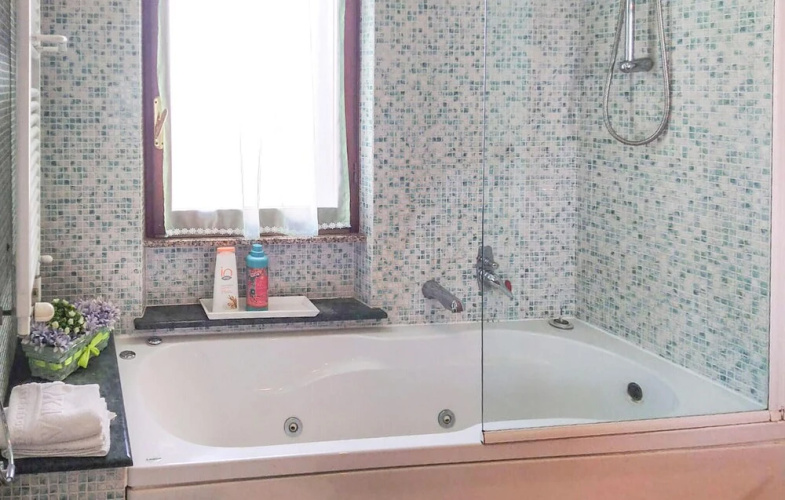 Awesome Apartment in Alghero With 2 Bedrooms