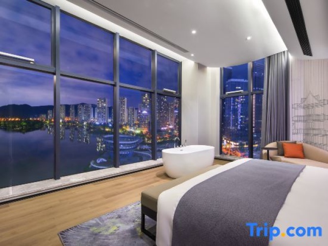 Premier Double room with lake view