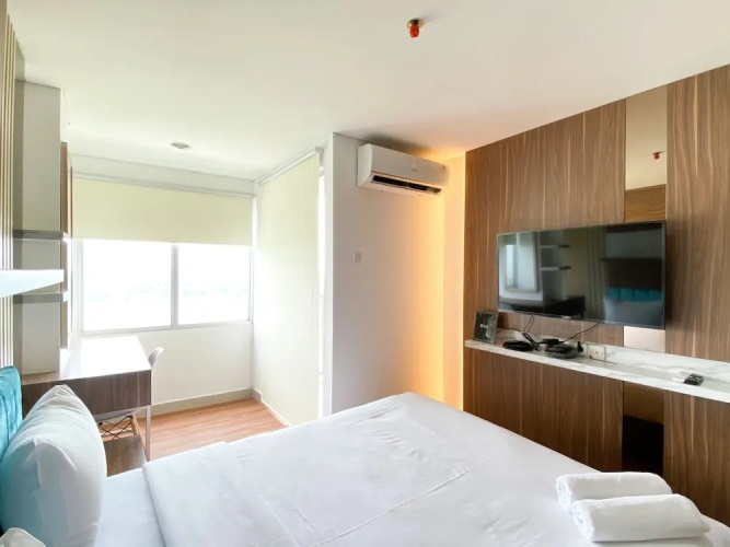 Homey And Comfortable Studio At Enviro Apartment