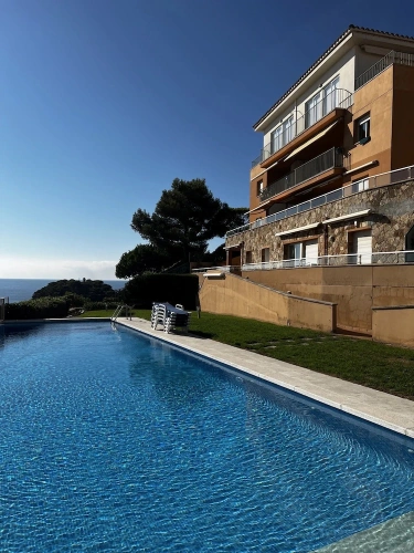 Apartment with balcony