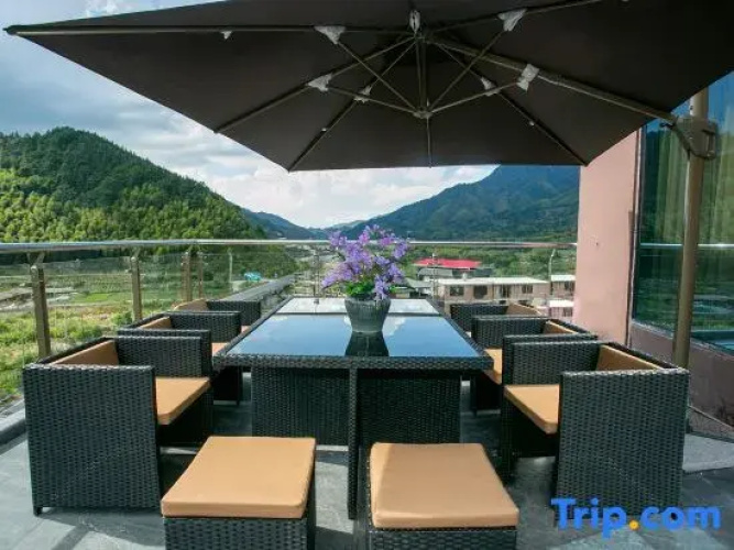 Mangshan No. 9 b&B