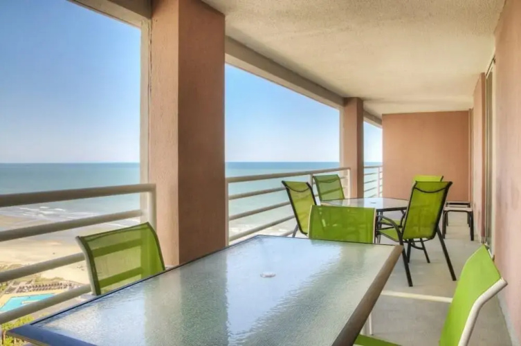 Comfortable/spacious Villa at Kingston Plantation