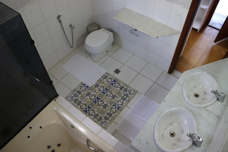Woods Hostel