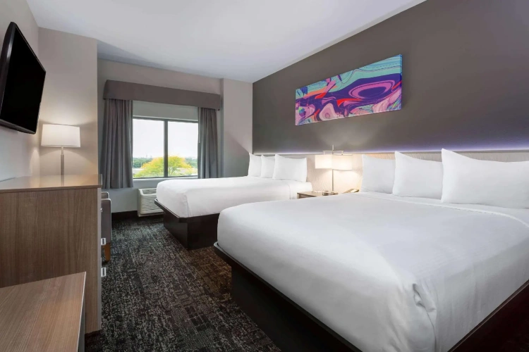 Standard Quadruple room