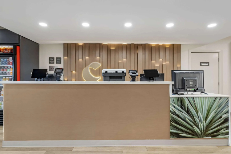 Comfort Suites Laredo - Nuevo Laredo