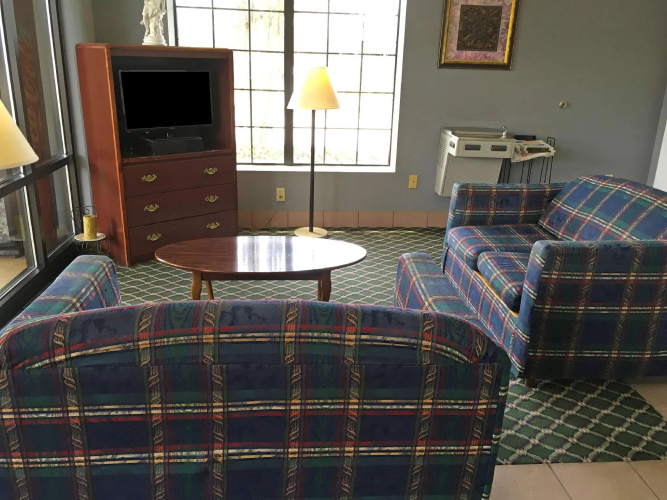 NOLA Inn