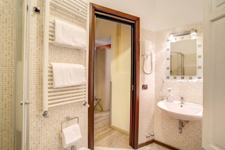COLA di Rienzo suite
