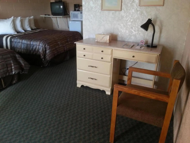 Maple Leaf Motel