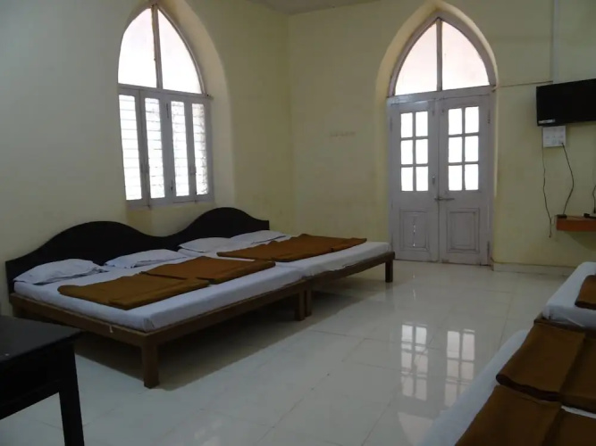 Hotel Ashok