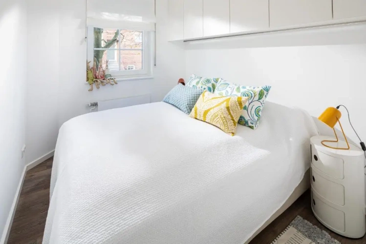 3 Bedrooms Apartment
