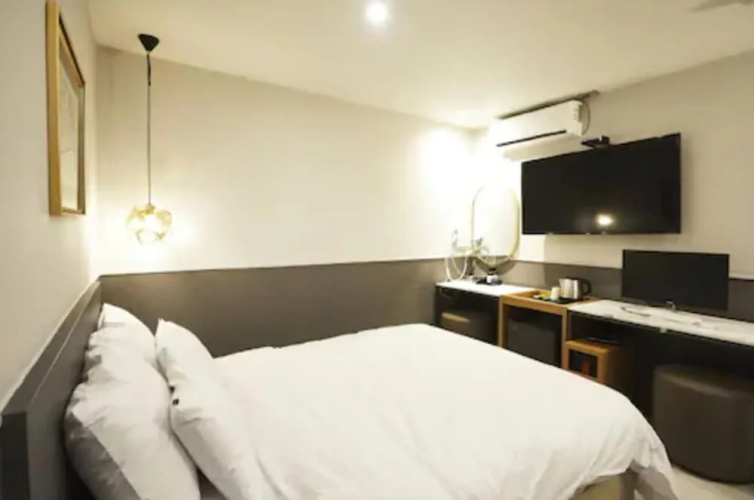 No25 Hotel