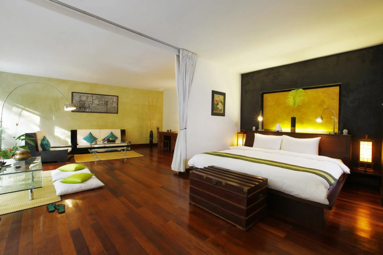 Heritage Suites Hotel