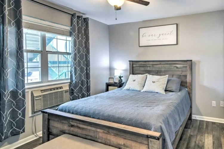 2 Bedrooms Apartment
