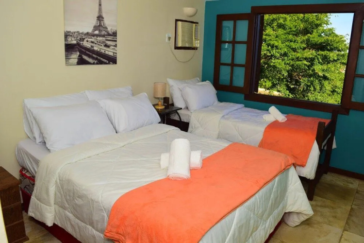Hillside Luxury Inn