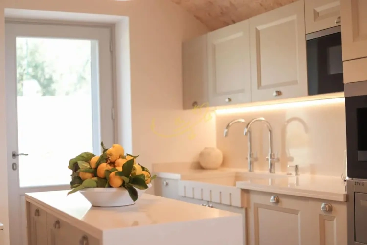 4 Bedrooms Villa