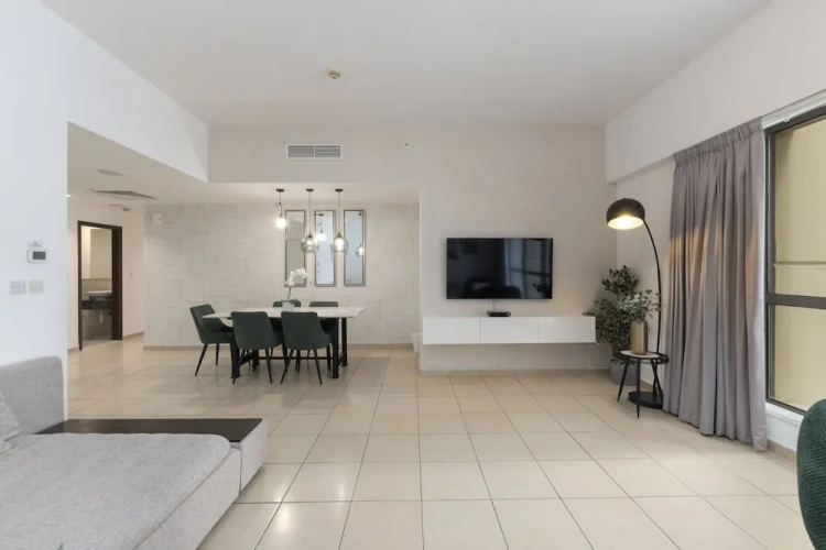 Cozy JBR 2BR Retreat Steps to the Beach The Walk
