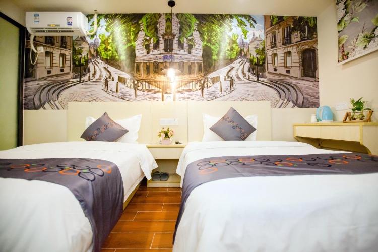 Guest rooms
