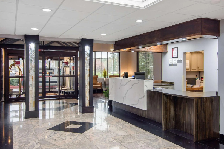 Spark by Hilton Duluth