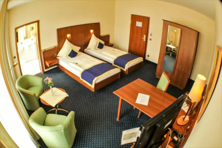 Victoria Hotel