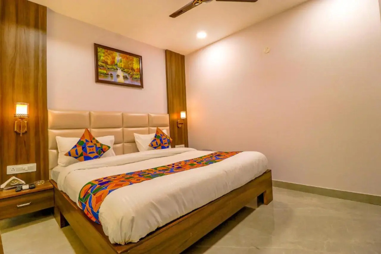 FabHotel K9 Regency
