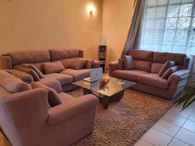 Lovely 3bed embakasi